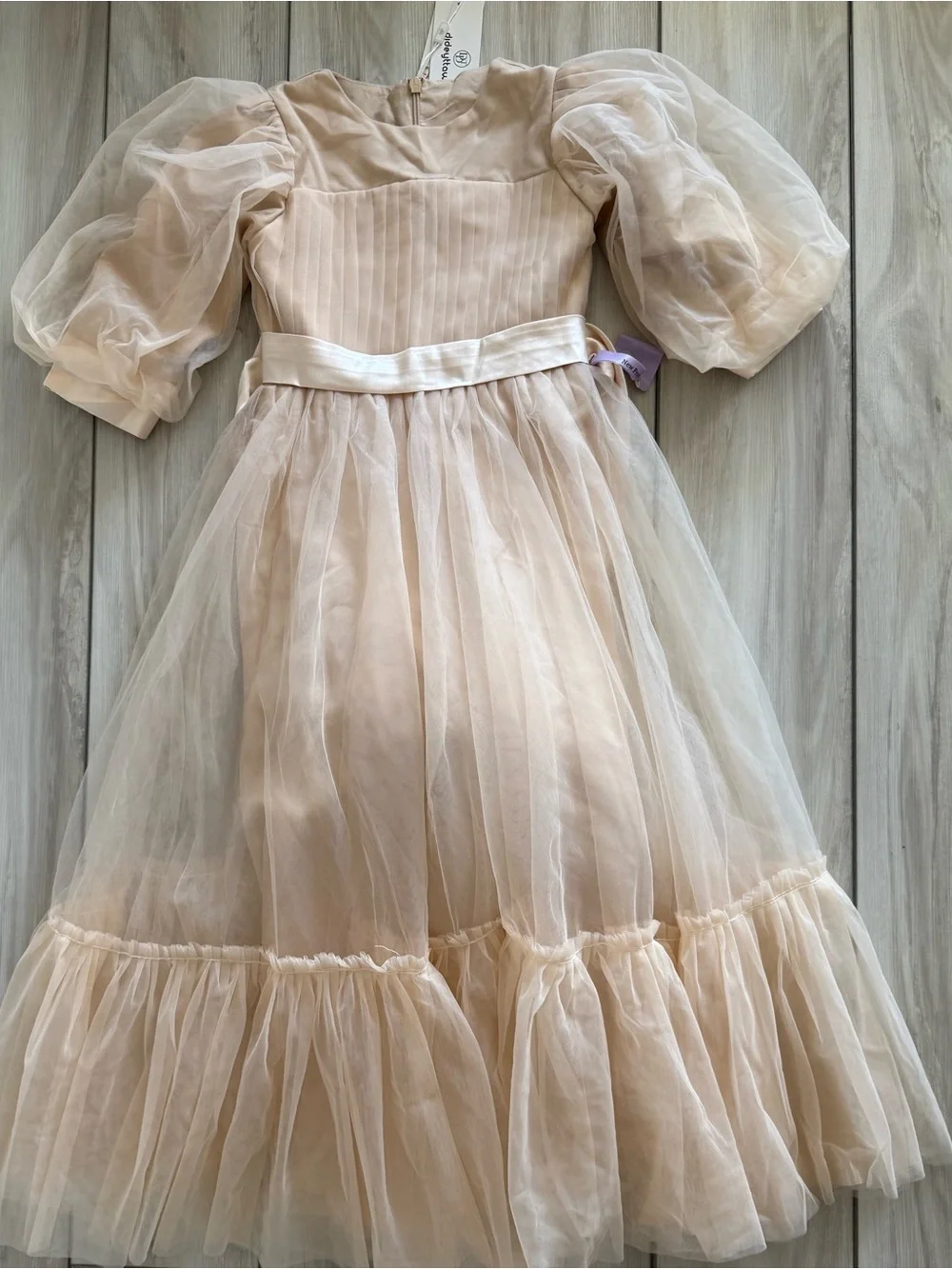 Dideyttawl Tulle Puffy Sleeve Flower Girl Dress Beige Various Sizes NWT